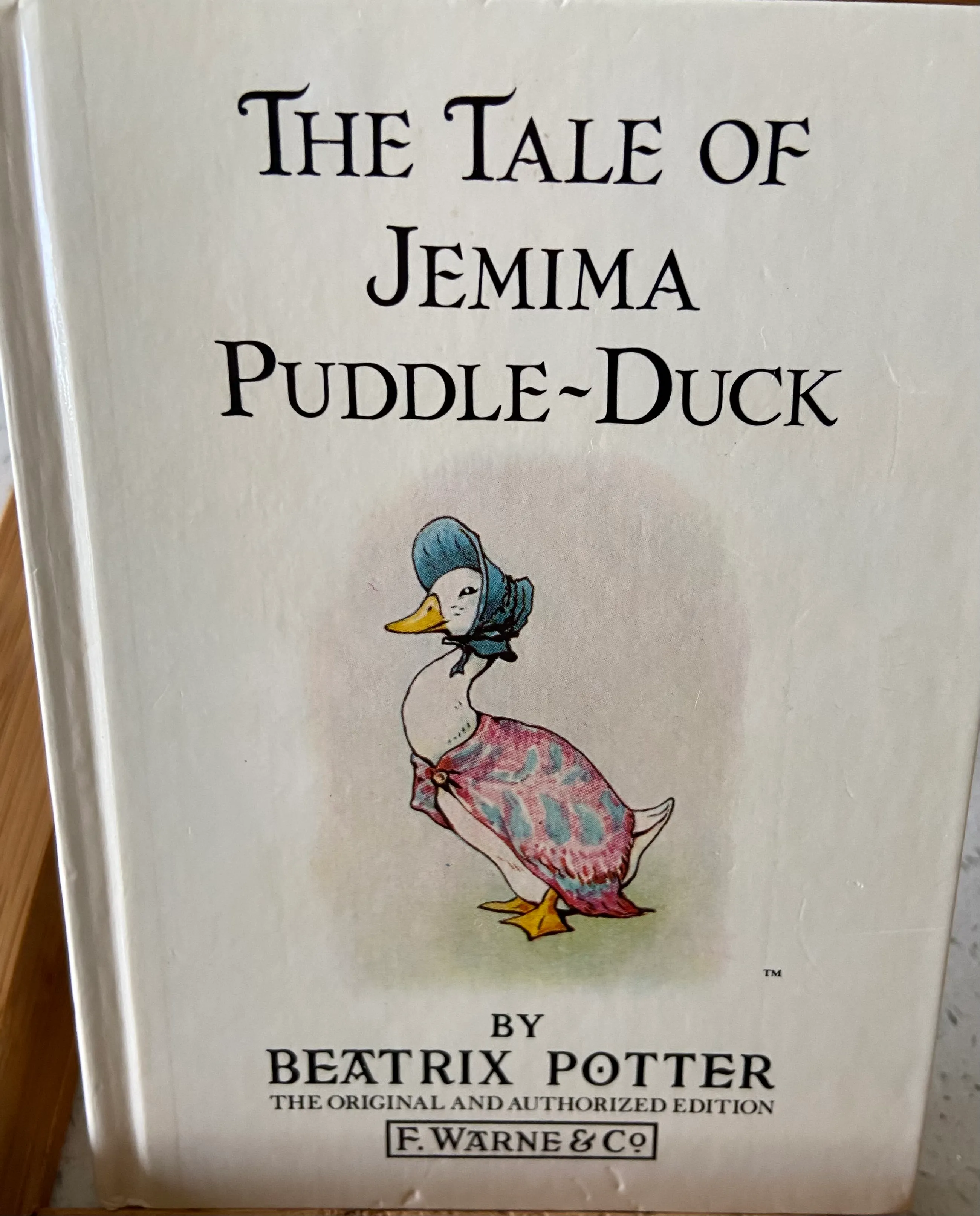 The Tale of Jemima Puddle-Duck (Peter Rabbit Series)
