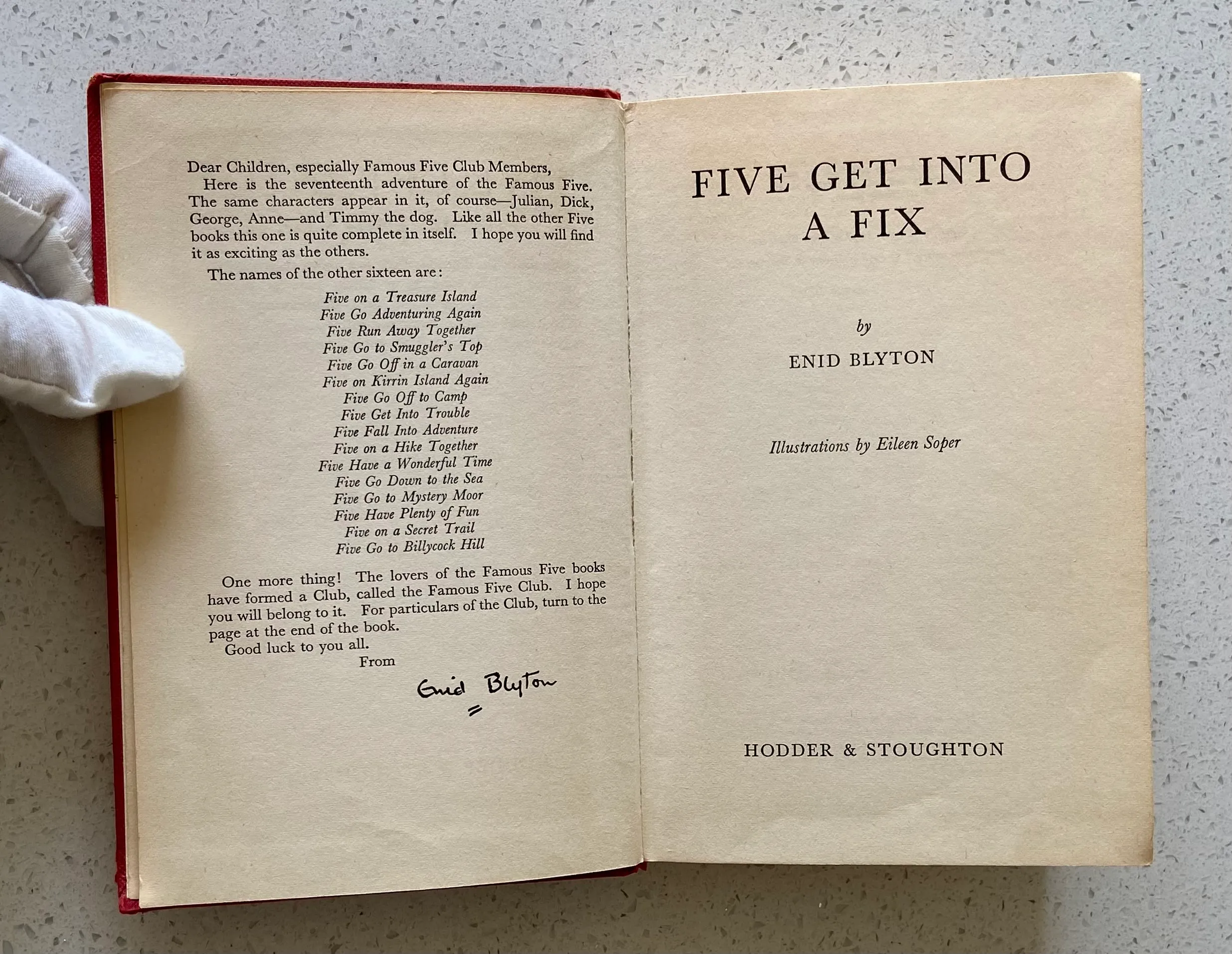 Five Get into a Fix (Famous Five Series) - Image 3