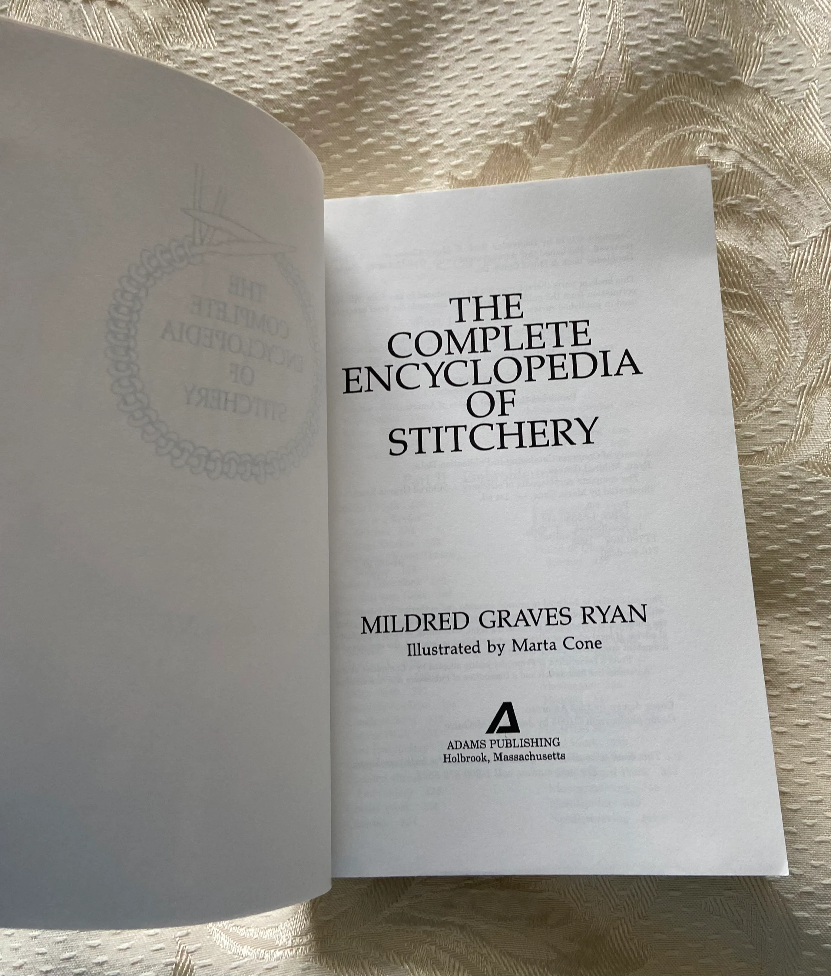 The Complete Encyclopedia of Stitchery - Image 3