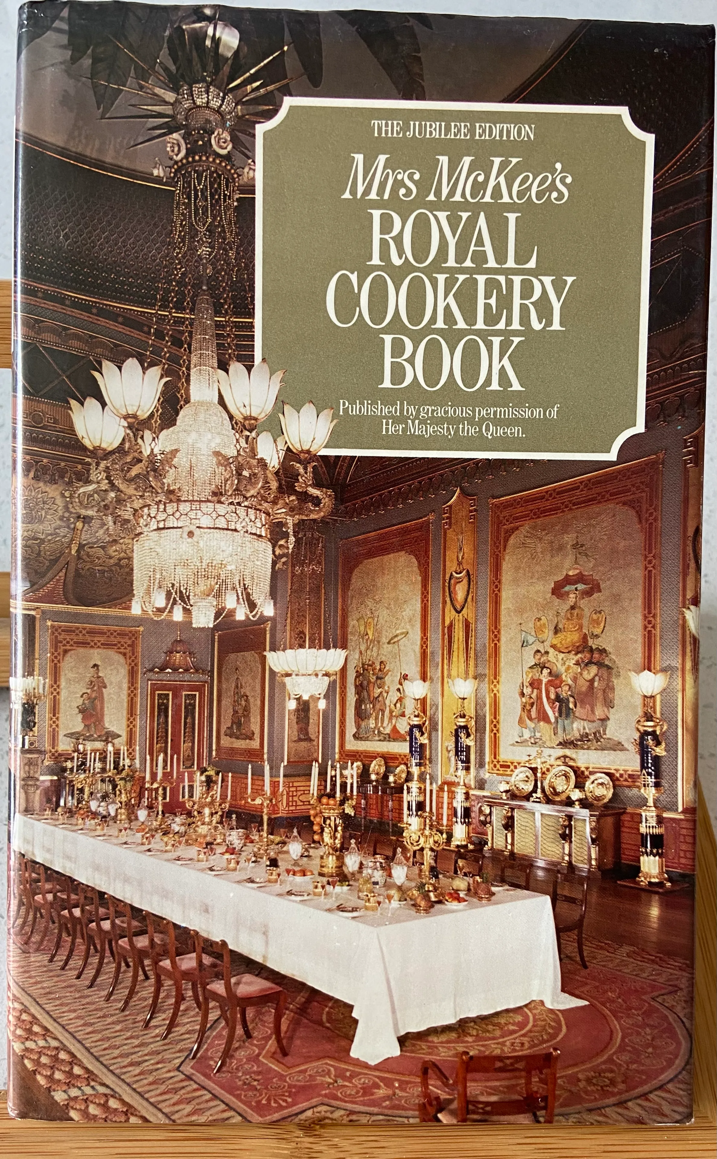 The Jubilee Edition: Mrs McKee's Royal Cookery Book