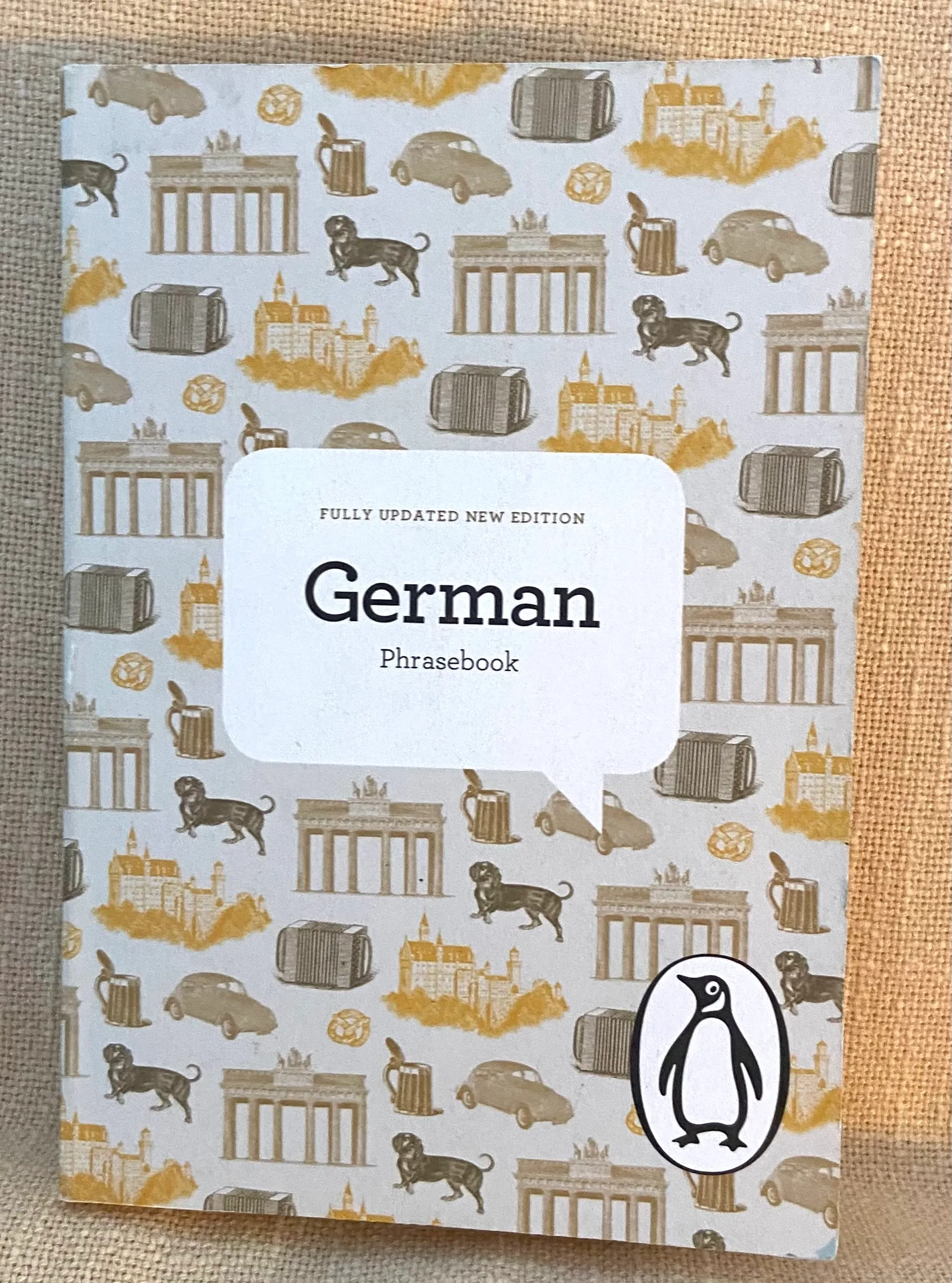 The Penguin German Phrasebook: Fourth Edition (The Penguin Phrasebook Library)