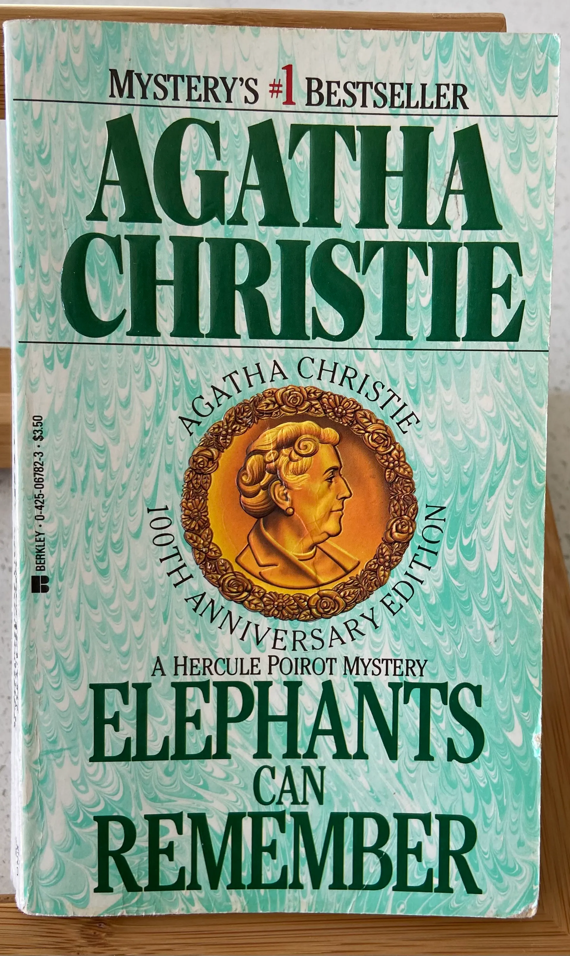 Elephants Can Remember: A Hercule Poirot Mystery