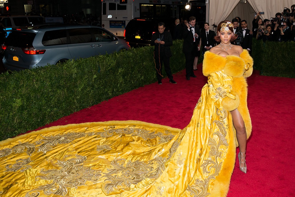 Rihanna am Met Ball 2015