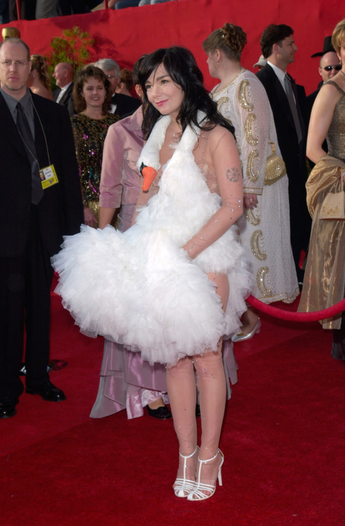 Björk in Marjan Pejoski Oscars 2001