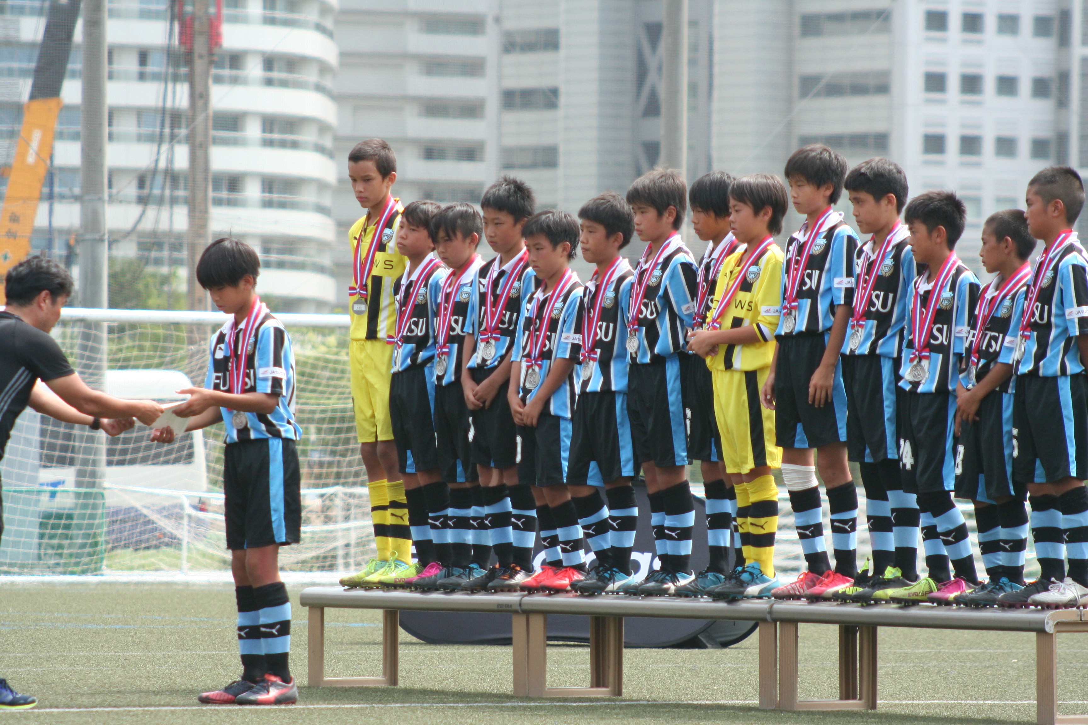 川崎 フロンターレ 新 ユニフォーム