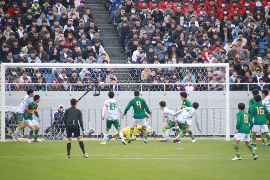 サッカー 背番号入りユニフォーム 安い