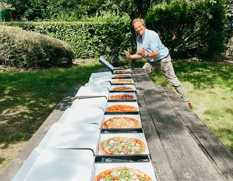 Eerste werkdag-pizza