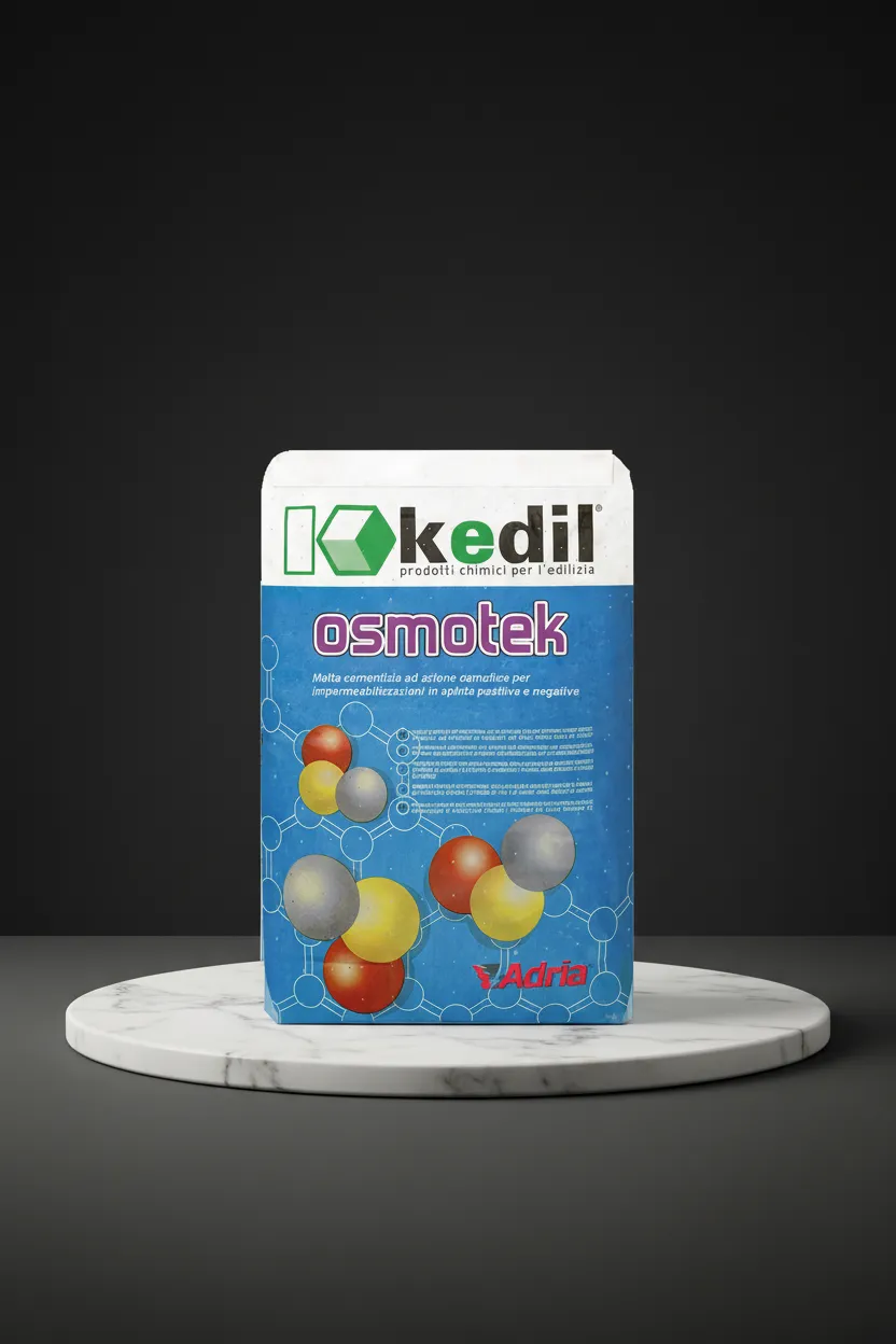 Ein Sack Kedil Osmotek Zementmörtel auf einem Podest.