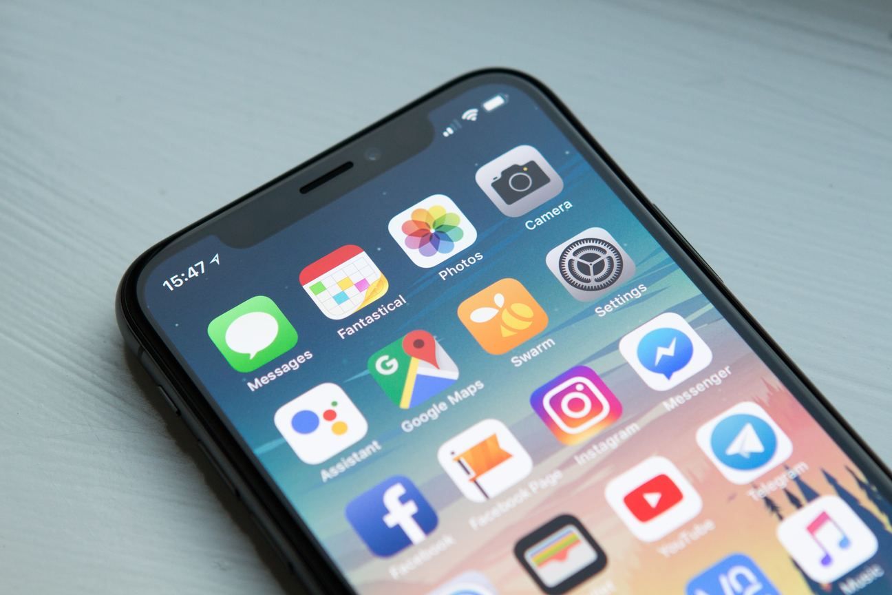 Desarrollamos aplicaciones web y móviles