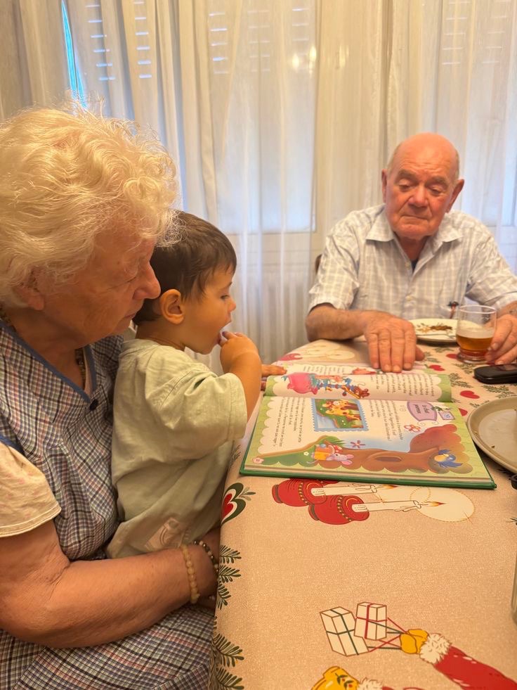 Cuidadora adultos y niños 