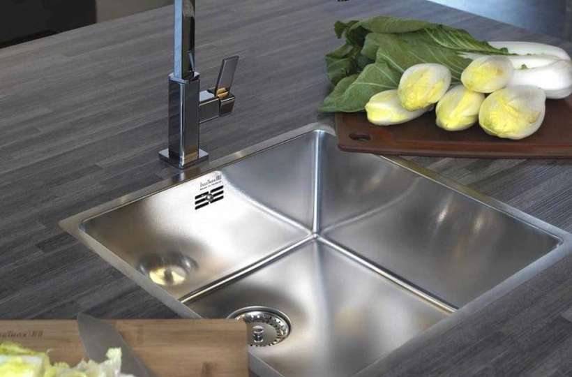 Keukenblad-met-spoelbak