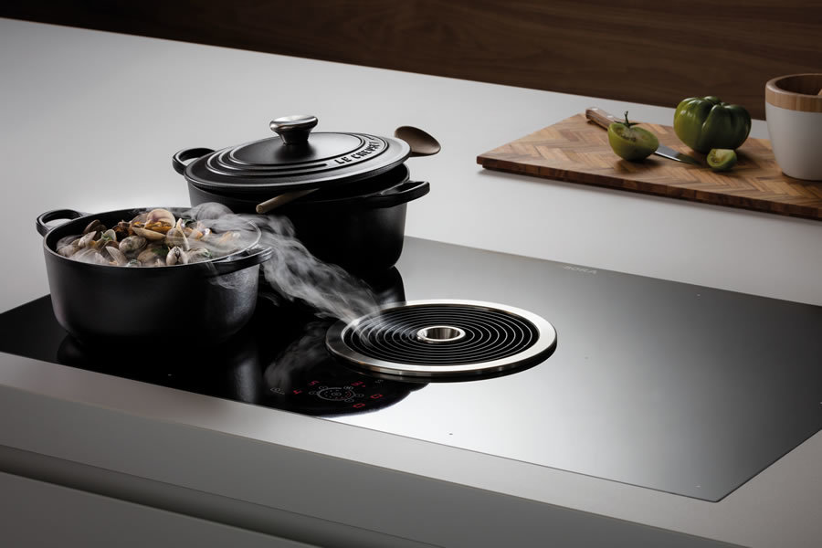 Inductie kookplaat met afzuiging | Afzuigsysteem | SmartDesign Keukenstudio