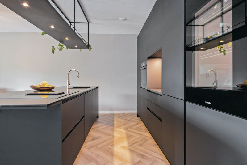 Verbazingwekkend Mat zwarte keuken | Binnenkijken | SmartDesign Keukenstudio GG-73