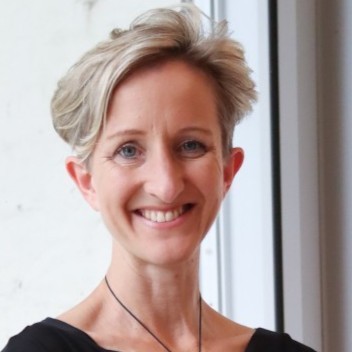 Julie Taylor