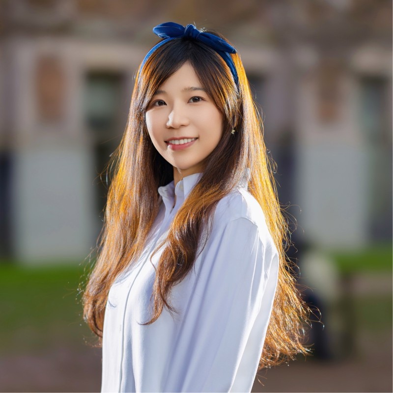 Rainie Yang