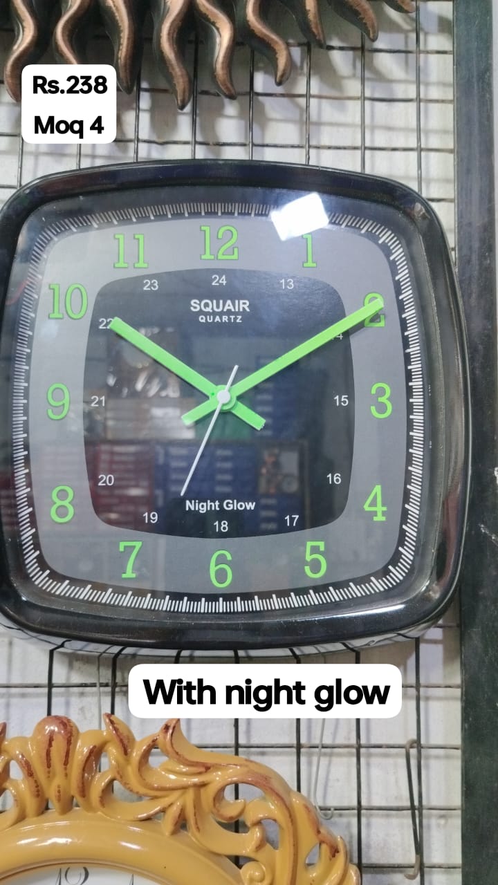 Wall Clock Witth Night Glow