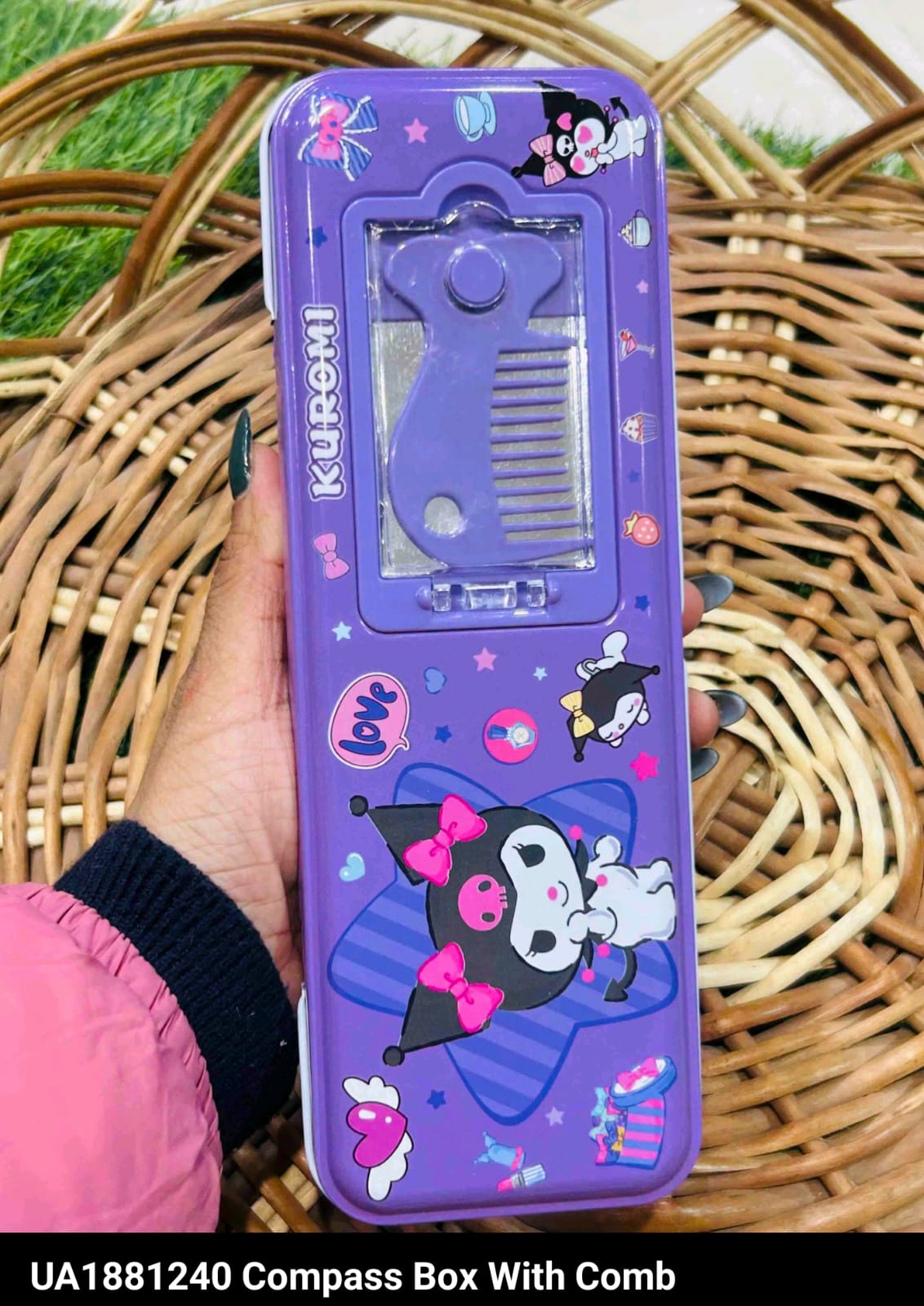 Compasa Box With Comb