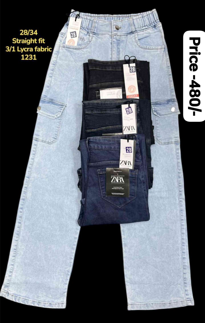 Women Straight Fit Jeans
