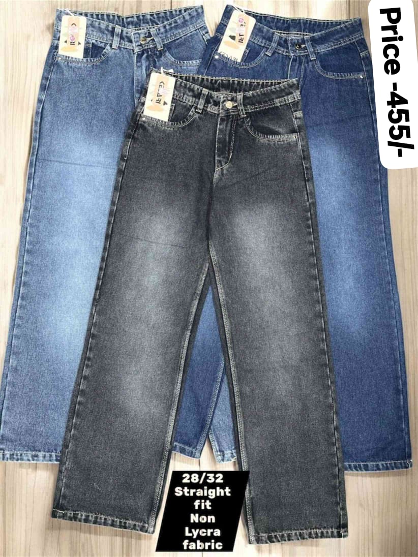 Women Straight Fit Jeans