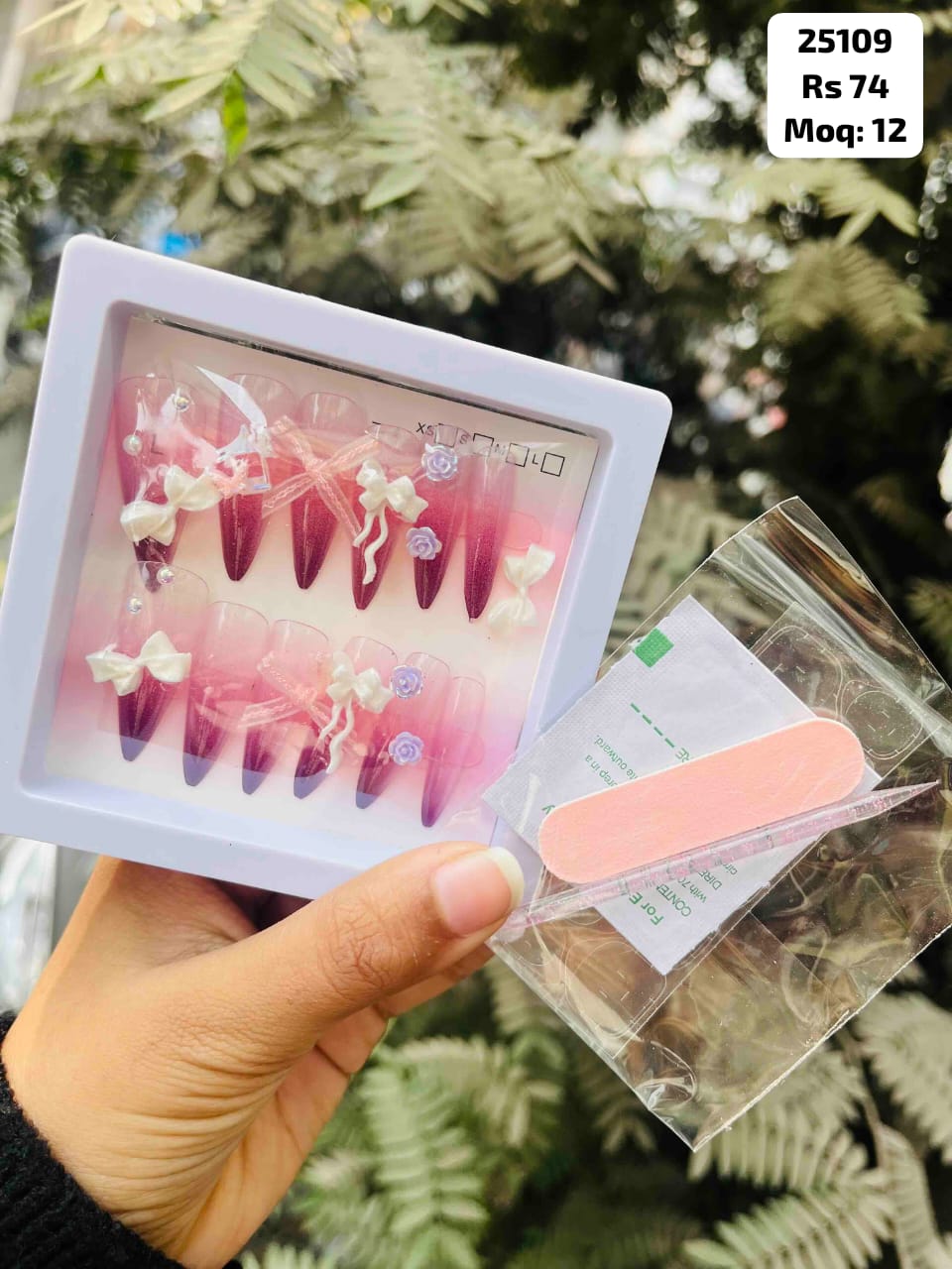 Women Stylish Nail Art