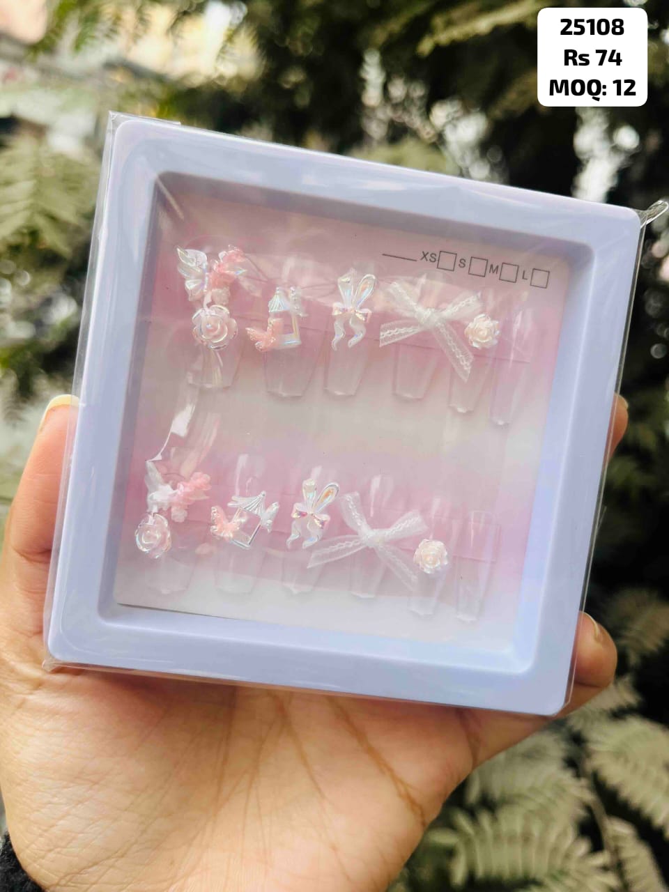 Women Stylish Nail Art