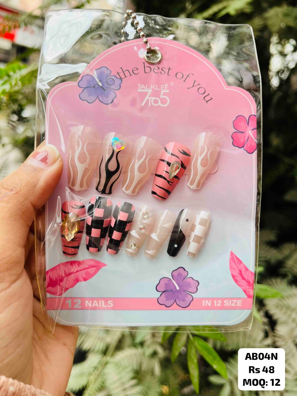 Women Stylish Nail Art