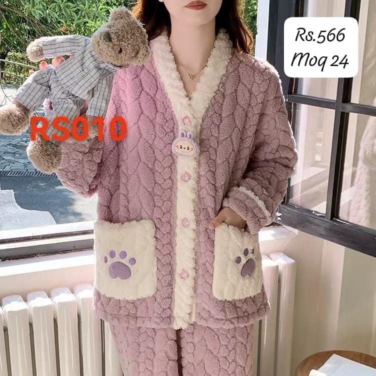 Stylish Women Winter Polar suit