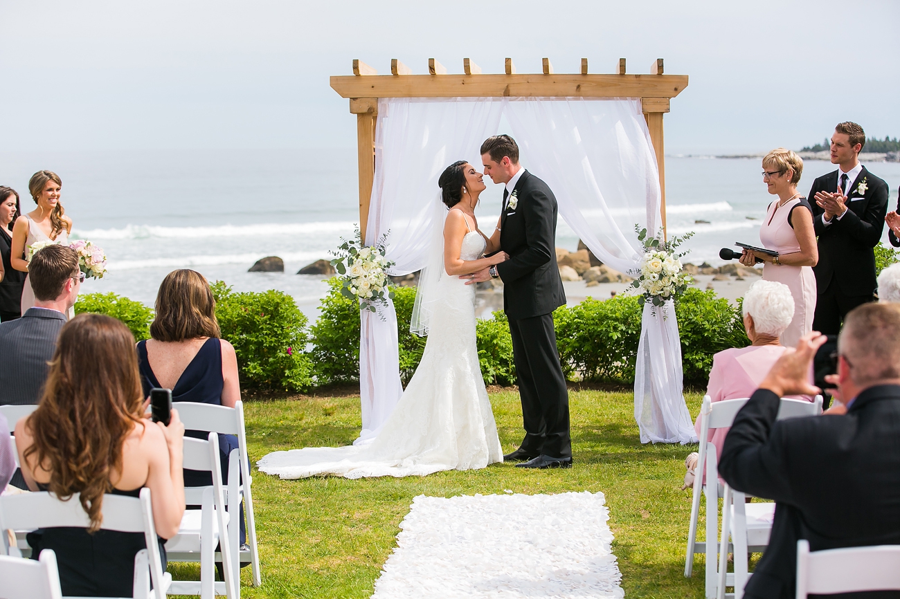 Whitepoint Beach Resort East Coast wedding outdoor ceremony nova scotia photographer