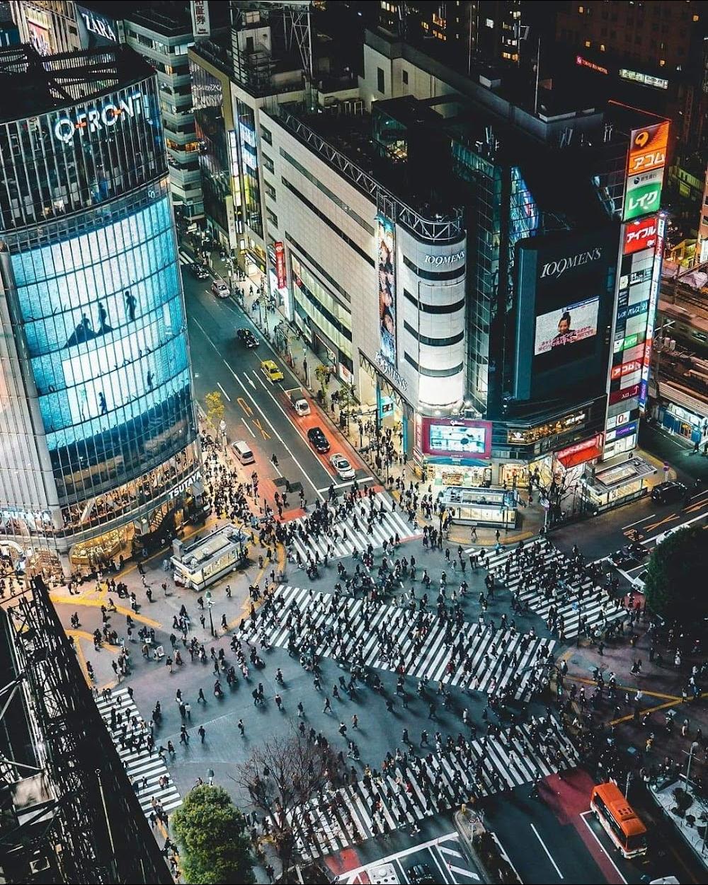 渋谷スクランブル交差点