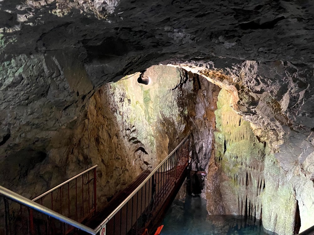 Inazumi Underwater Cave