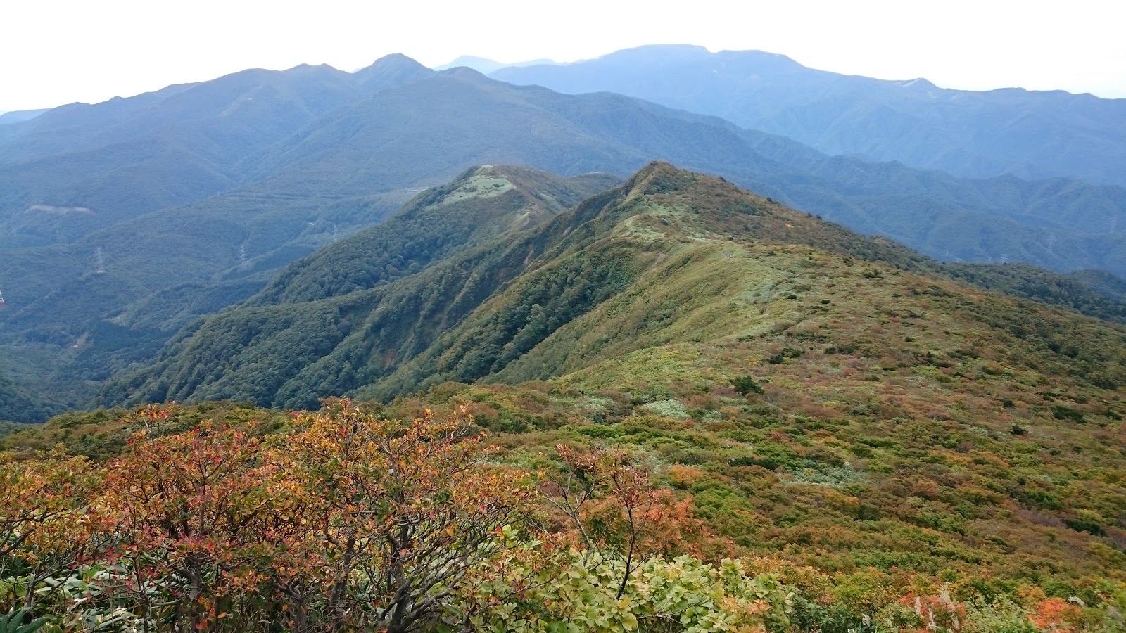 神室山