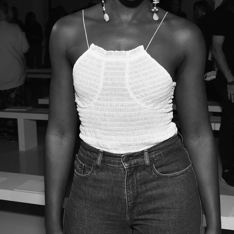 Visual example of Dramatic Classic hips