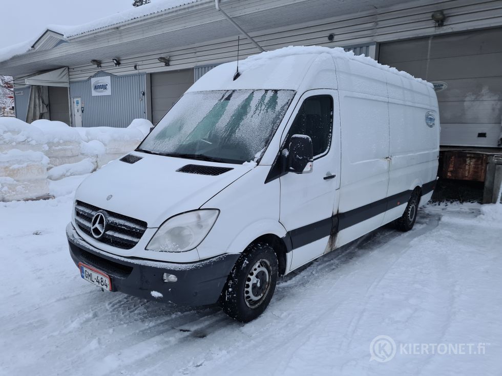 Mercedes Benz Sprinter 2013 – 