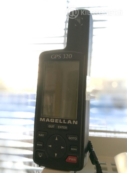 Magellan 320 –