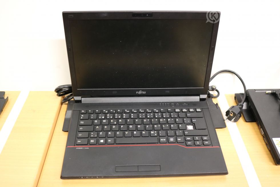 Fujitsu Lifebook E547 kannettava tietokone (nro 14.) – Kiertonet.fi