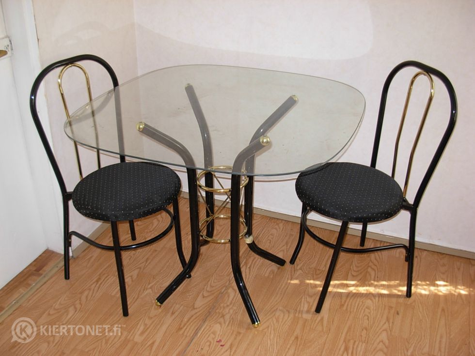 Tyylikäs lasipöytä ja 4 tuolia (T123) – Kiertonet.fi