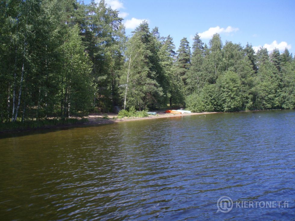 Petäjärannan leirikeskus Kivijärven rannalla, Luumäki – 