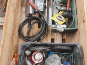 Lava 1, sekalaista tavaraa, joitakin työkaluja