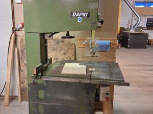 Poratappitehtaan tuotantolaitteistoa #6, Vannesaha