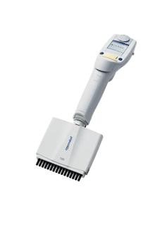 Eppendorf Xplorer ® plus , 16チャンネル, 可変, 5 – 100 µL, ライト