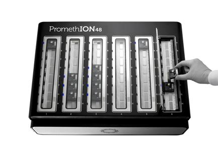 PromethION 48 フローセル設置