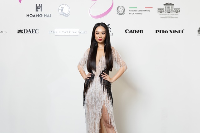 Dàn hoa hậu, á hậu diện những thiết kế mới nhất của Hoàng Hải "đổ bộ" show Thương, kinhtethoidai, kinh te thoi dai, kinh tế thời đại