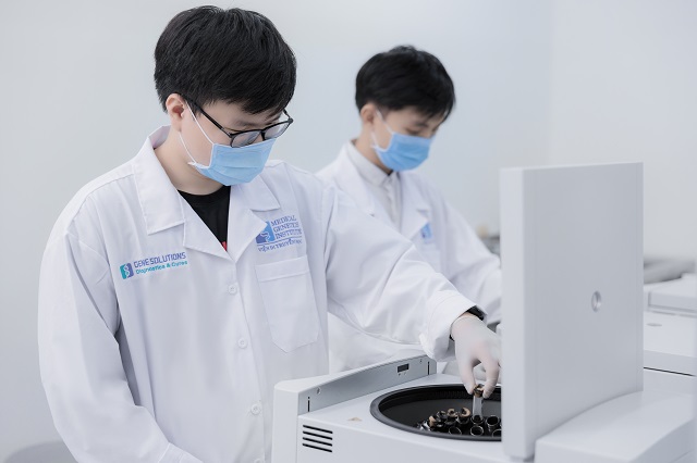 Các chuyên gia Việt phát minh công nghệ sinh thiết lỏng phát hiện cùng lúc nhiều ung thư ngay khi chưa có triệu chứng​