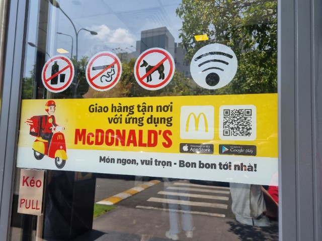 McDonald’s phủ sóng dịch vụ giao hàng McDelivery toàn hệ thống 