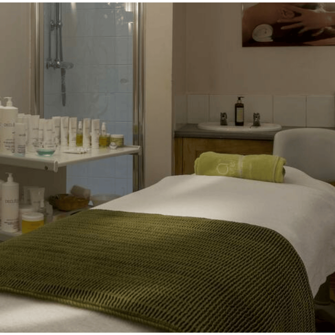 Essential Escape Day.png