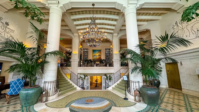 From Los Angeles, a plea for visitors