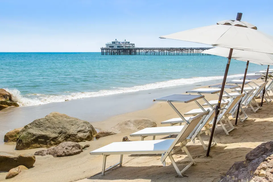 10 Things To Know About the Malibu Beach Inn