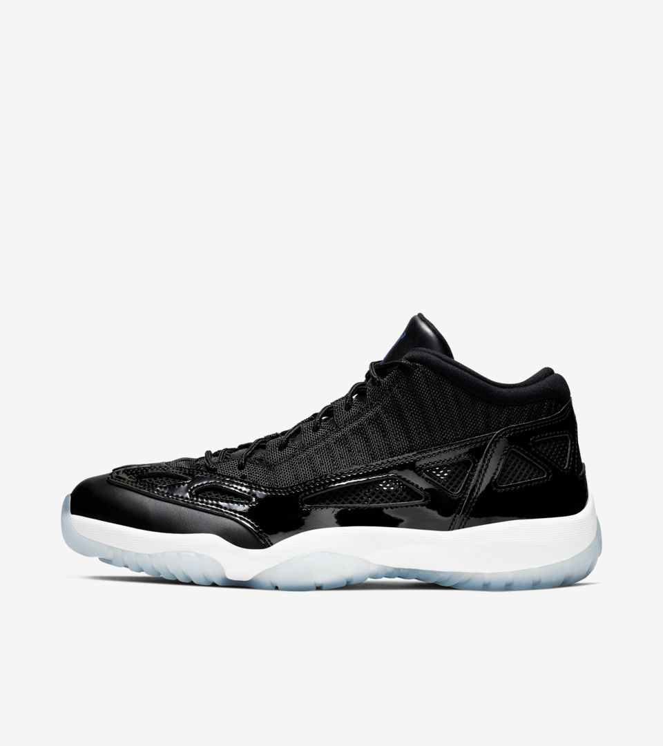 space jam jordan 11 low