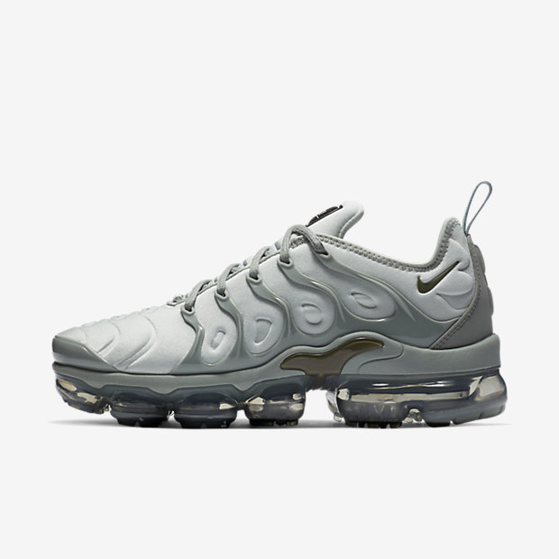 KCKC キクシー | Air VaporMax Plus Light 