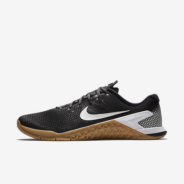 nike metcon 4 black white gum